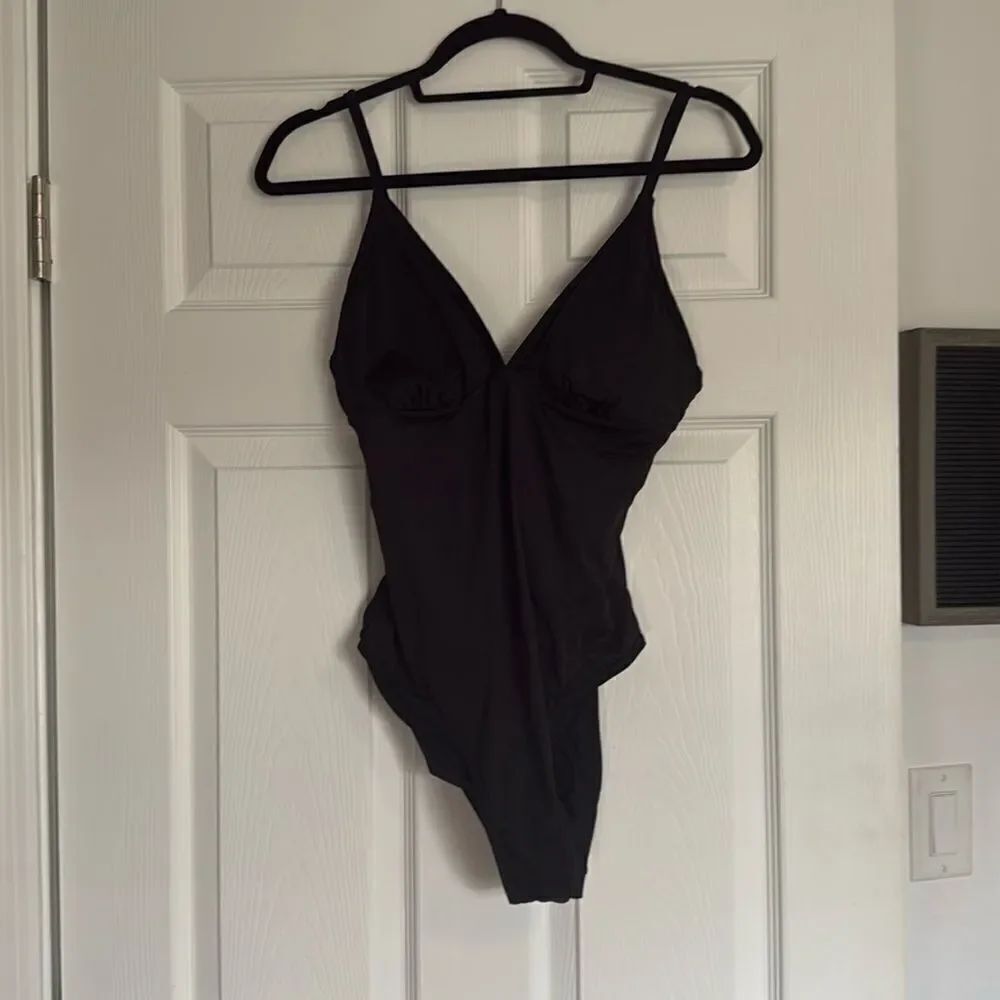 CUPSHE - Brand New Bathing Suit - Black One Piece Suit - Size Large - NWT